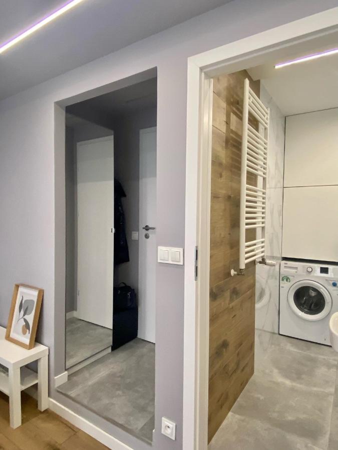 Enes Apartments Legnicka Street A Вроцлав Экстерьер фото